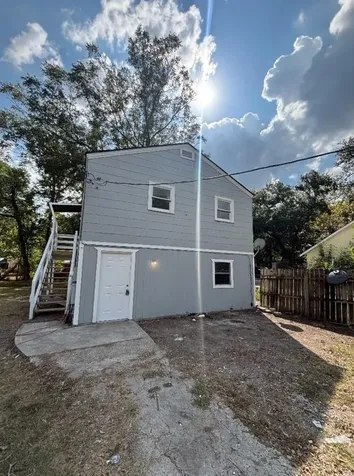 211 #B W South Street Alvin TX 77511
