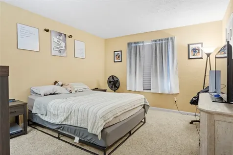 904 University Oaks Boulevard 73 College Station TX 77840