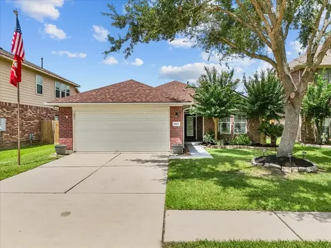 1803 Winding Trail Lane Alvin TX 77511