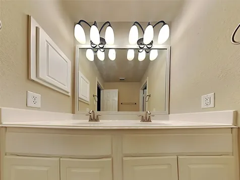 15 Fillgrove Place The Woodlands TX 77382