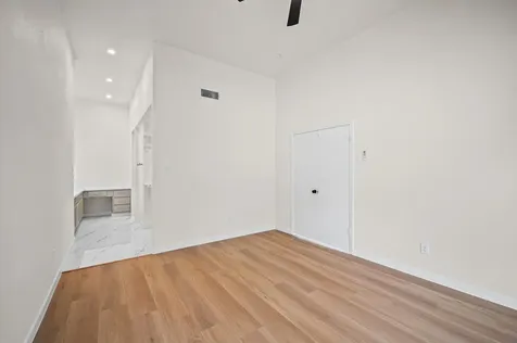 12031 Kleinmeadow Drive Houston TX 77066