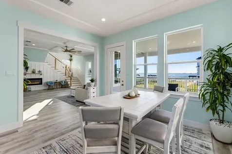 9417 Vista Bella Galveston TX 77554