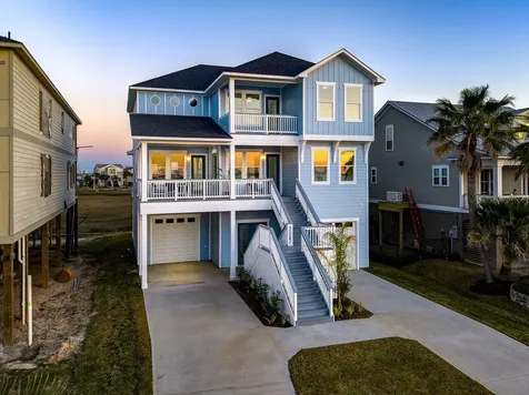 9417 Vista Bella Galveston TX 77554