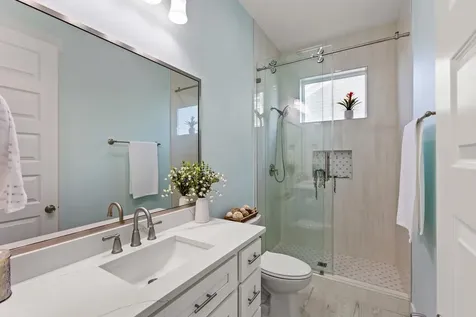 9417 Vista Bella Galveston TX 77554