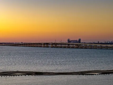 9417 Vista Bella Galveston TX 77554