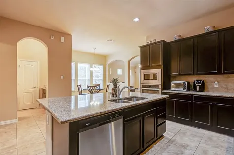 623 Orlandis Lane Richmond TX 77469