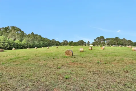 0000 W Fm 2693 New Waverly TX 77358