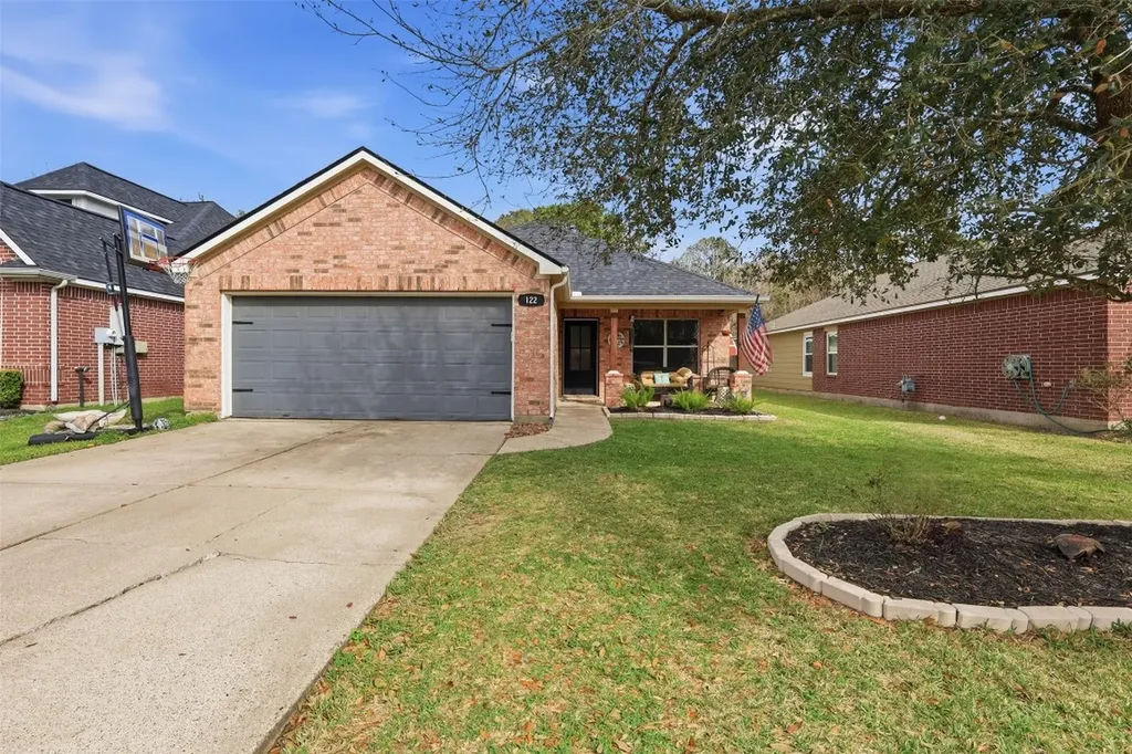 122 Easton Glen Lane Dickinson TX 77539