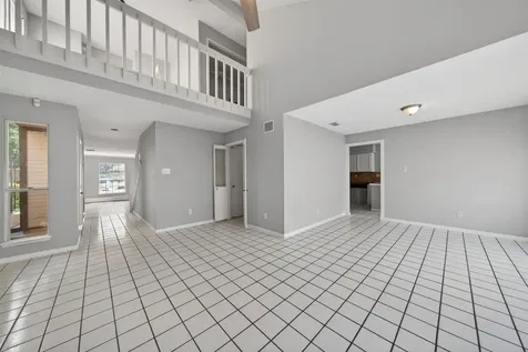 6426 Old Chatham Lane Houston TX 77035