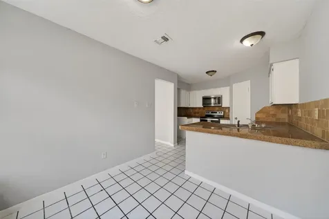 6426 Old Chatham Lane Houston TX 77035