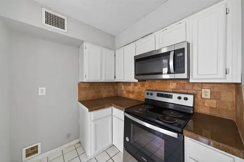 6426 Old Chatham Lane Houston TX 77035