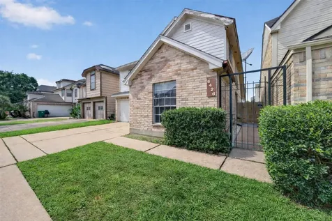 6426 Old Chatham Lane Houston TX 77035