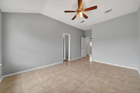6426 Old Chatham Lane Houston TX 77035
