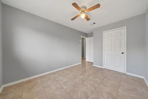 6426 Old Chatham Lane Houston TX 77035