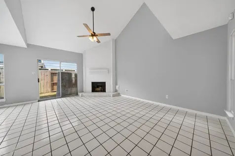 6426 Old Chatham Lane Houston TX 77035