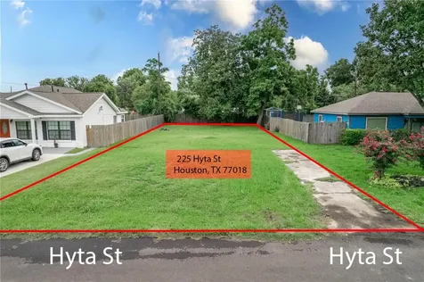 225 Hyta Street Houston TX 77018