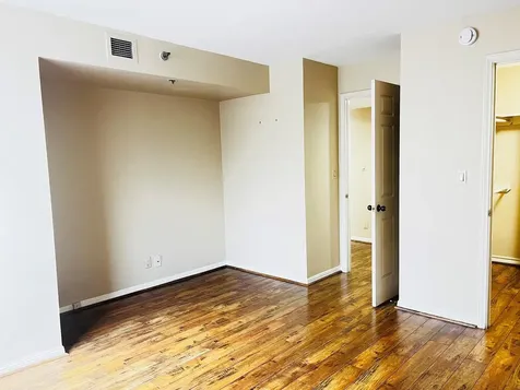 3525 Sage Road 201 Houston TX 77056