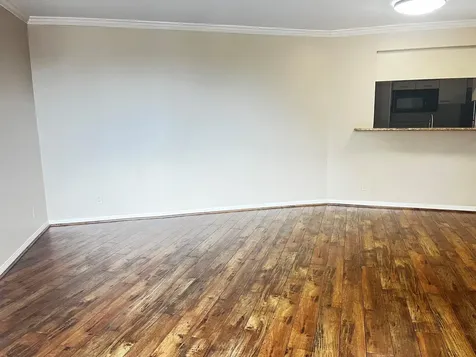 3525 Sage Road 201 Houston TX 77056