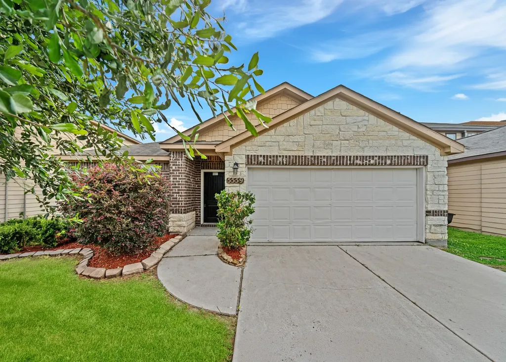 5559 Casa Calvet Drive Katy TX 77449