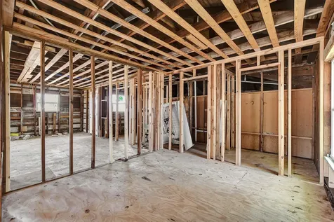 122 Commerce Street Magnolia TX 77355