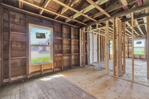 122 Commerce Street Magnolia TX 77355