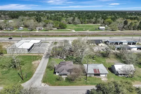 122 Commerce Street Magnolia TX 77355