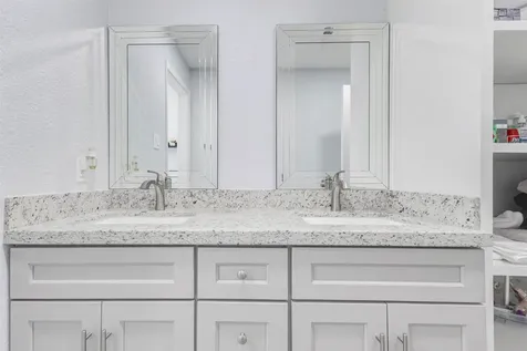 1210 Wilma Lois Avenue Pasadena TX 77502