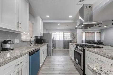 1210 Wilma Lois Avenue Pasadena TX 77502