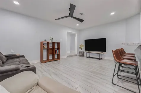 1210 Wilma Lois Avenue Pasadena TX 77502