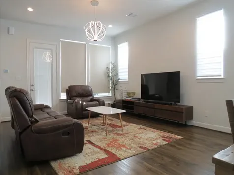 2802 Grand Fountains Drive E Houston TX 77054