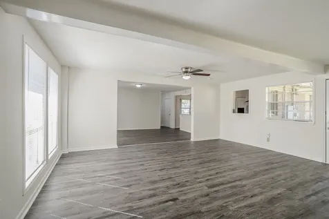 6434 Leader Street Houston TX 77074