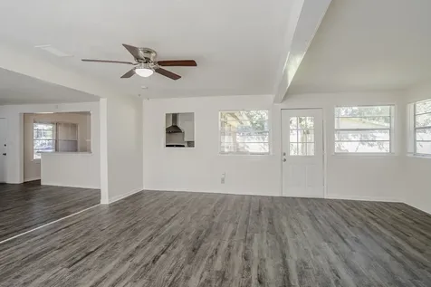 6434 Leader Street Houston TX 77074