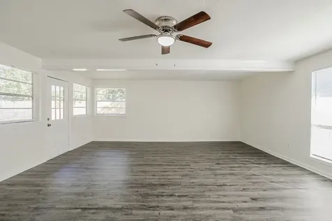 6434 Leader Street Houston TX 77074