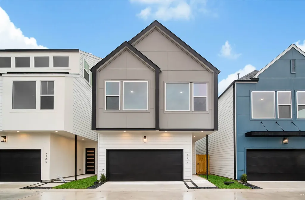 7618 Inwood Hills Lane Houston TX 77088