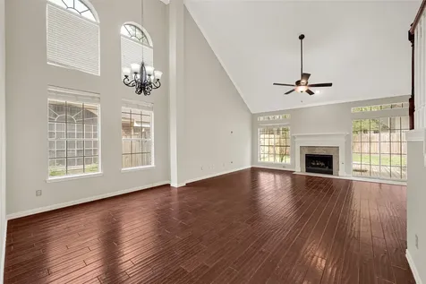 4227 Mountain Peak Way Houston TX 77345