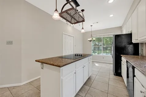 4227 Mountain Peak Way Houston TX 77345