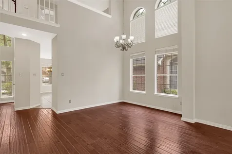 4227 Mountain Peak Way Houston TX 77345