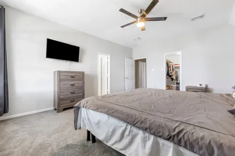 1413 Highway 146 S La Porte TX 77571