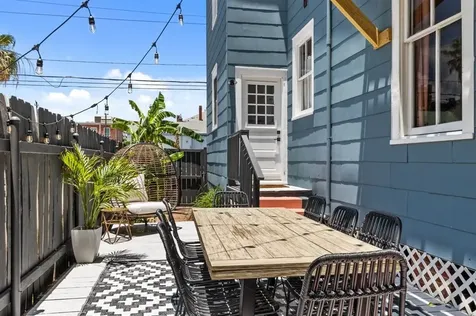 801 24th Street Galveston TX 77550