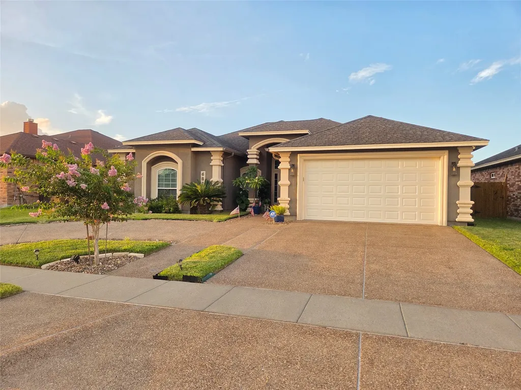 6814 Princess Jean Corpus Christi TX 78414