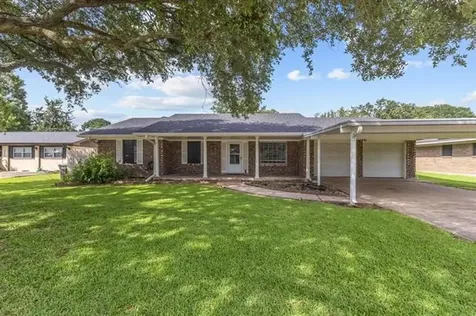 2901 Beldon Drive Port Arthur TX 77642