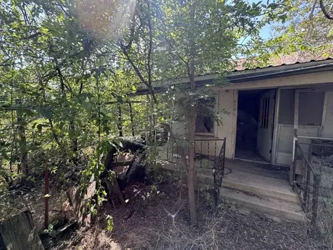 110 N Cotton Belt Avenue Gustine TX 76455