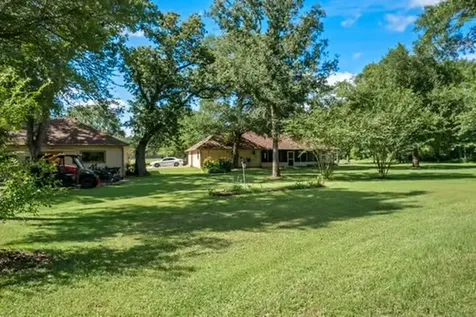 4529 Quiet Waters North Zulch TX 77872