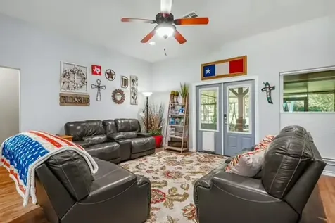4529 Quiet Waters North Zulch TX 77872