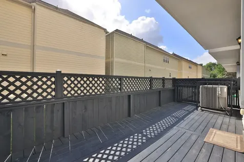 1244 W 23rd Street Houston TX 77008