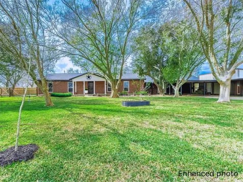 1619 Cr 387 -Marilyn Street Alvin TX 77511