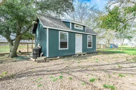 1619 Cr 387 -Marilyn Street Alvin TX 77511