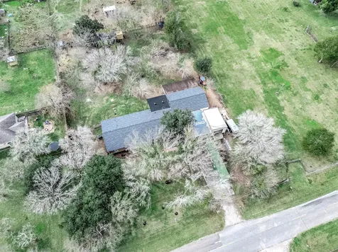 1619 Cr 387 -Marilyn Street Alvin TX 77511