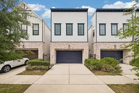 826 Nadine Street Houston TX 77009