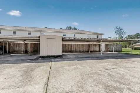 11 Dana Lumberton TX 77657